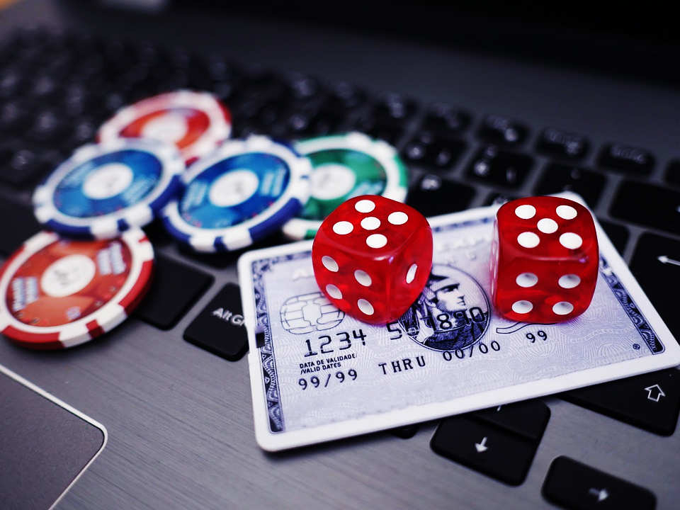 algorithms collude to maximize profit