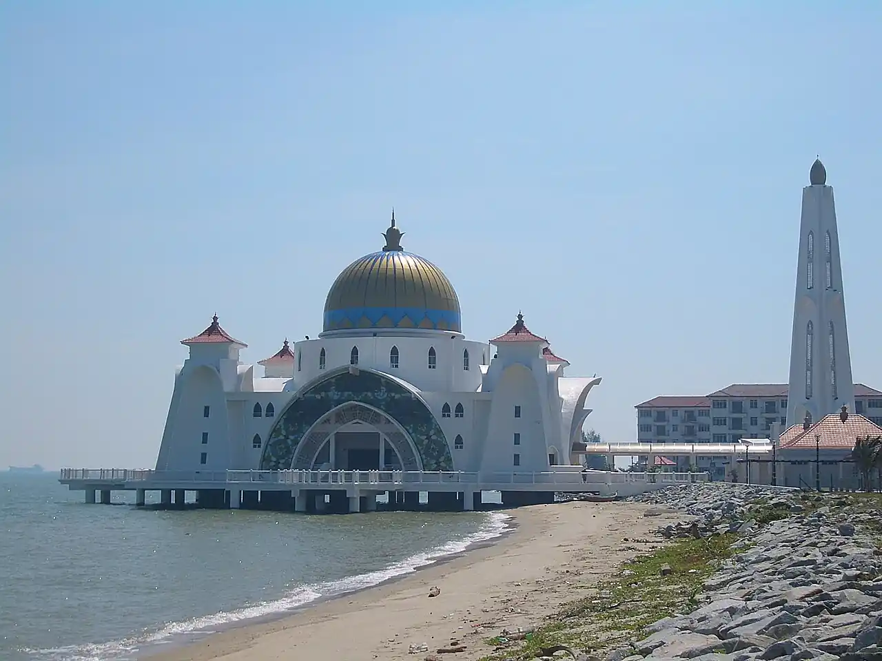 Pulau Melaka’s masjid